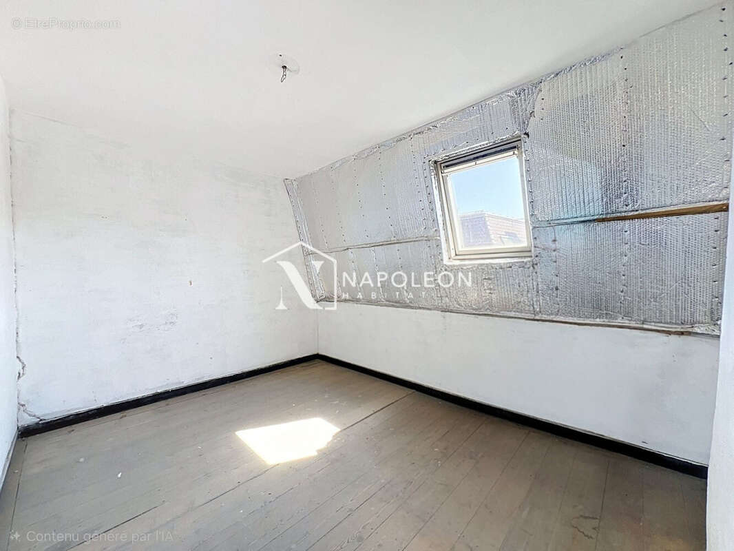 Maison 69 m² à Roubaix  - photo 6
