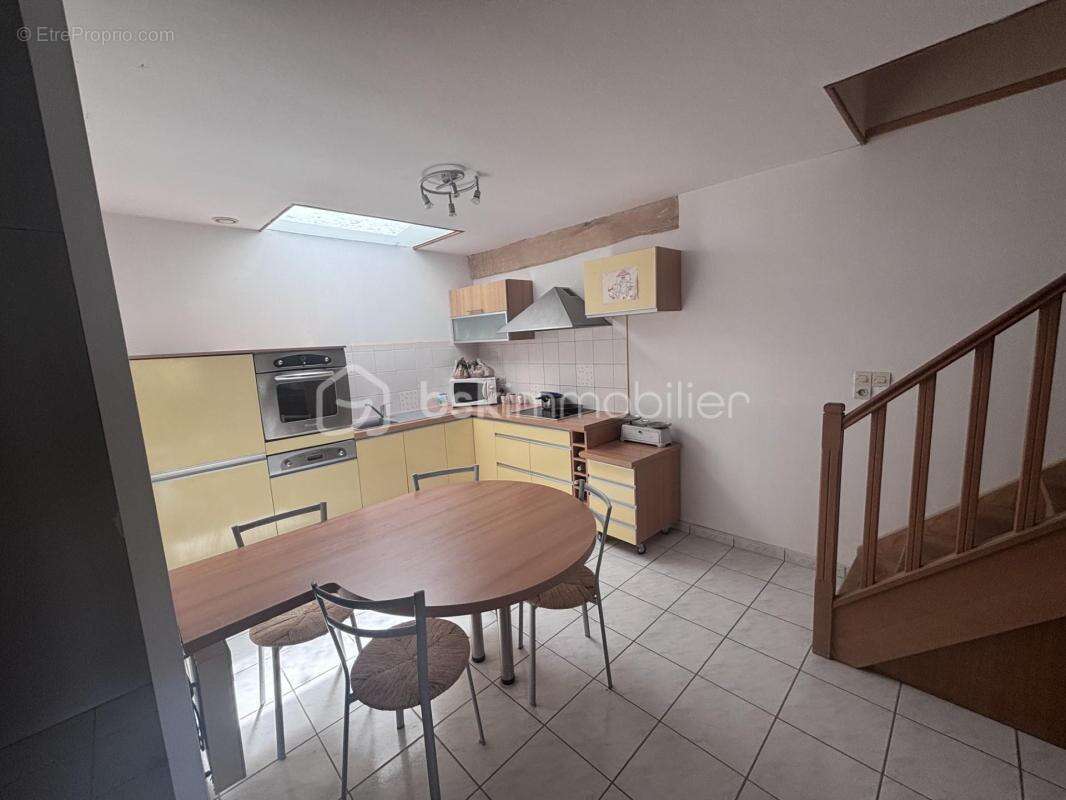 Appartement à ROCHECORBON
