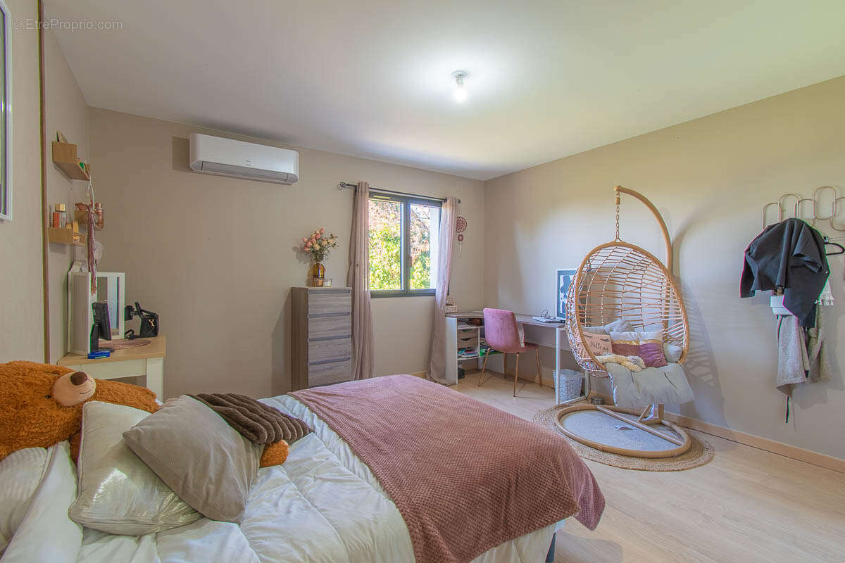 Maison à MERY-SUR-CHER