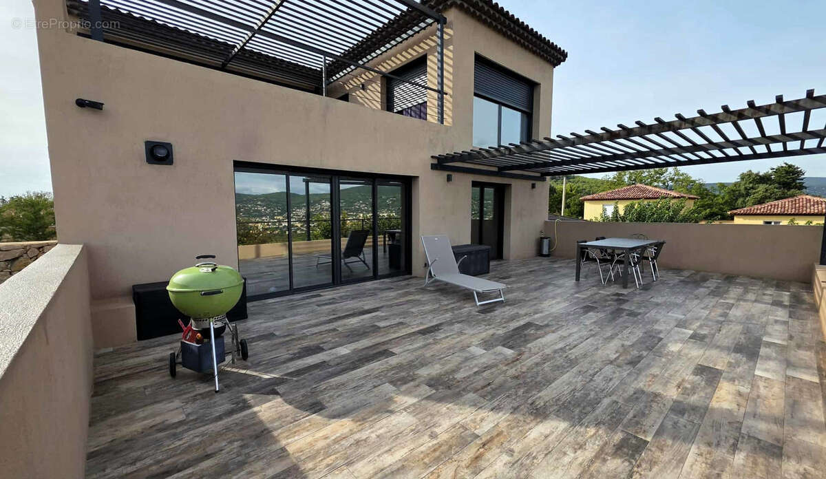 Maison à DRAGUIGNAN