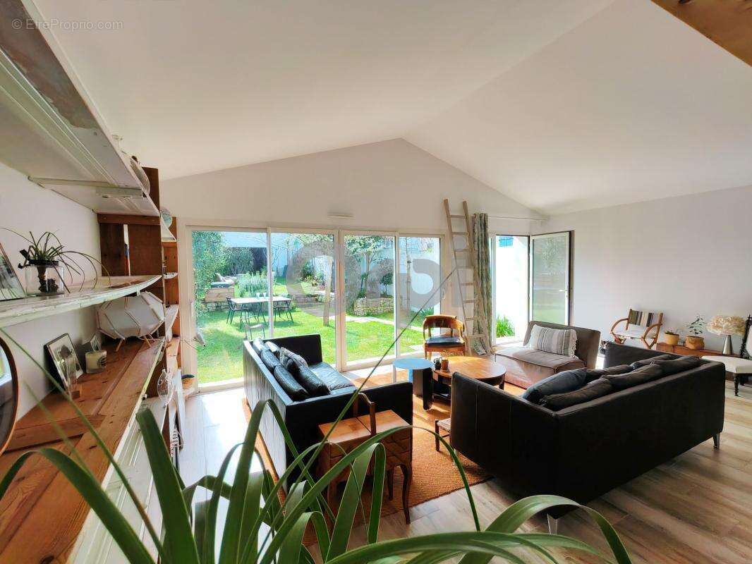 Maison à LA ROCHELLE