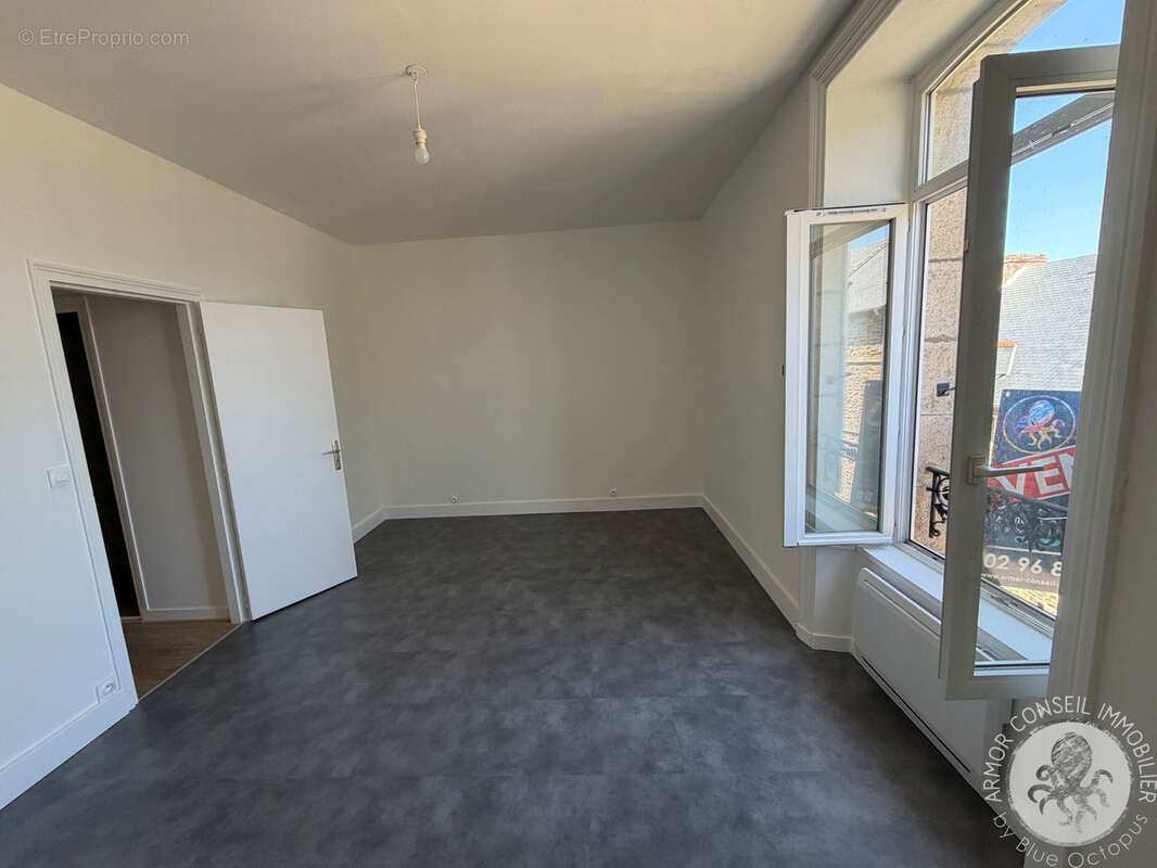 Appartement à PLANCOET