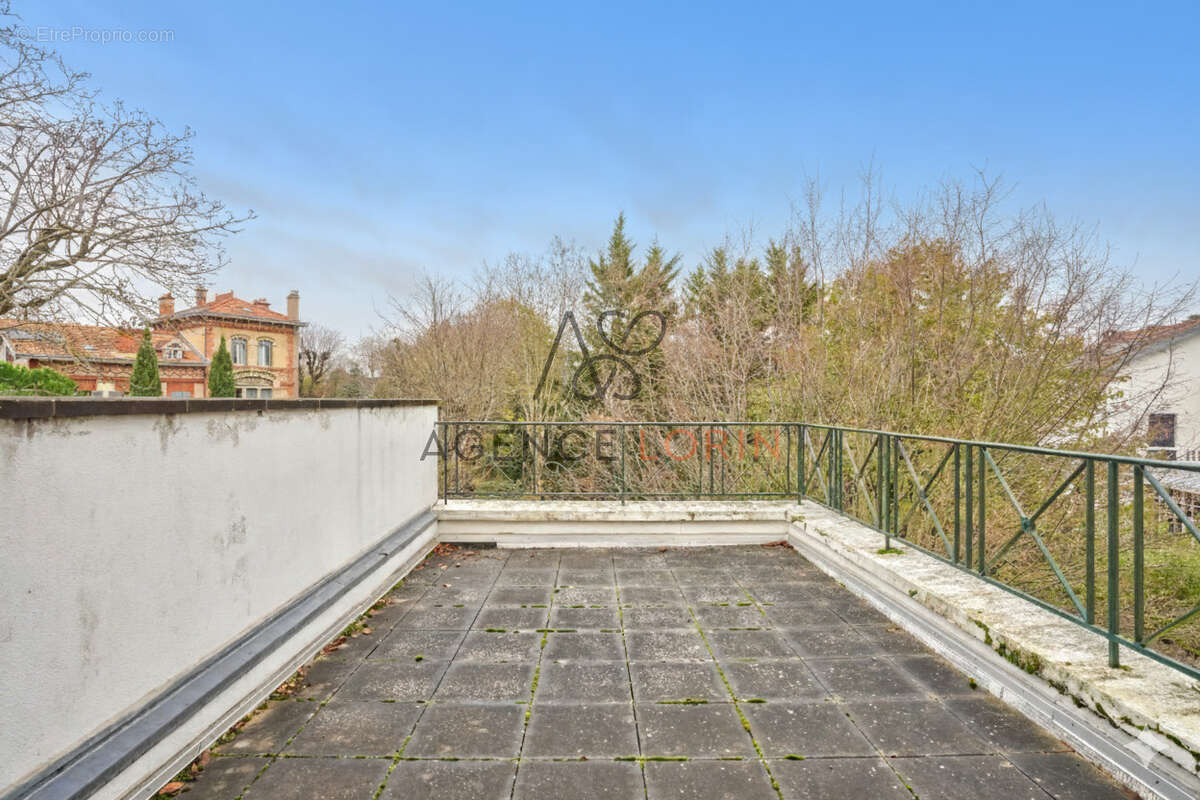 Appartement à LE VESINET