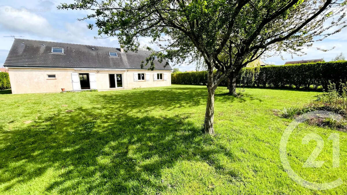 Maison à LE NEUBOURG