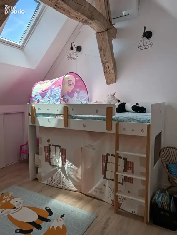 Maison en pierre rénovée avec goût – 148 m² – 4 chambres – Grand garage - photo 10