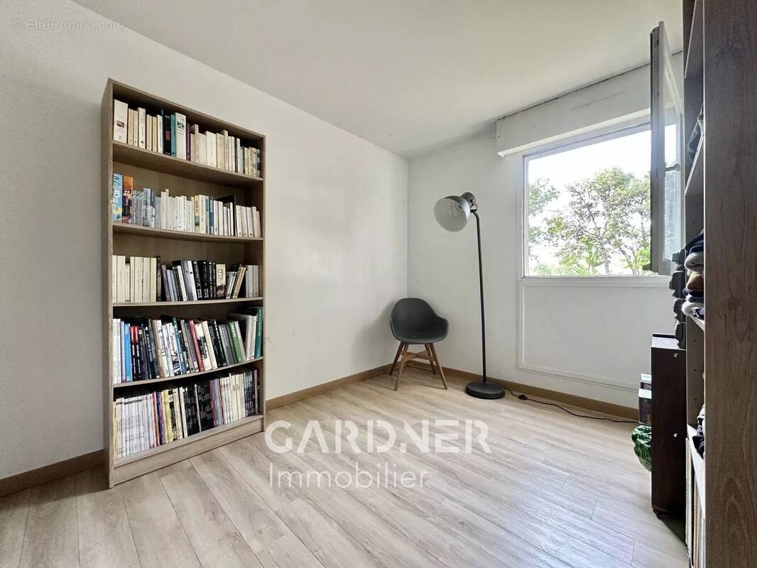 Appartement à AUBAGNE