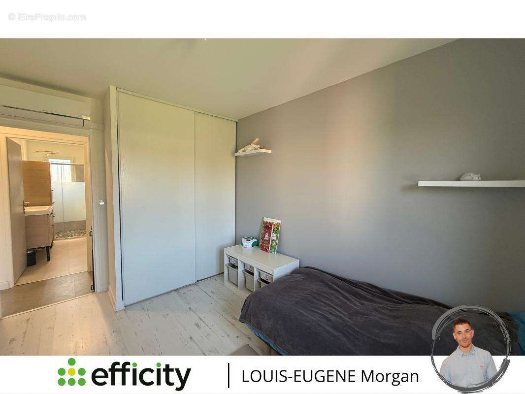 Maison à LA VILLEDIEU-DU-CLAIN