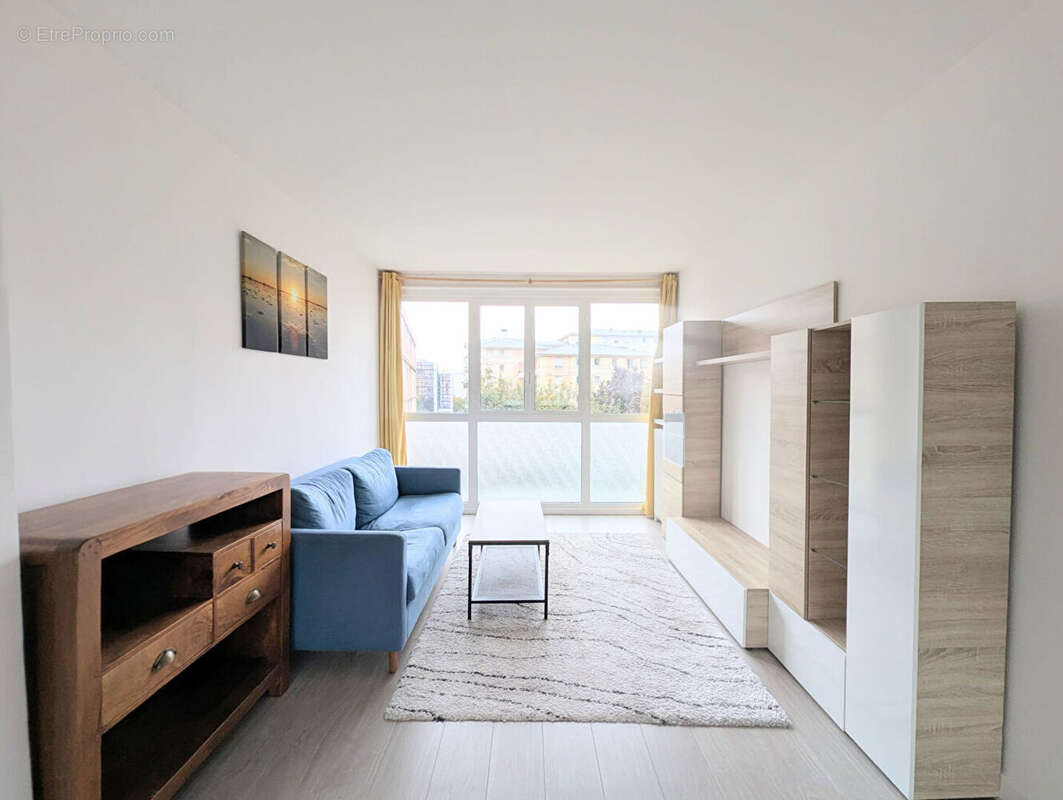 Appartement à MONTROUGE