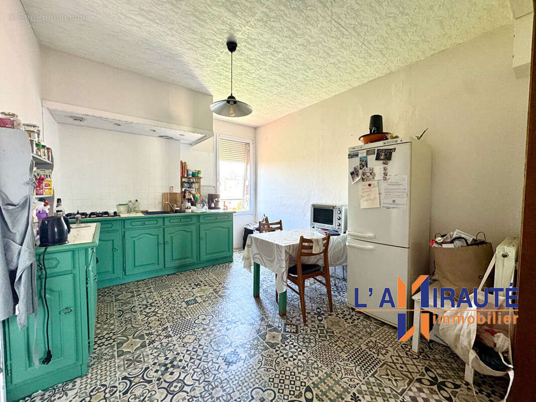 Appartement à HOUILLES