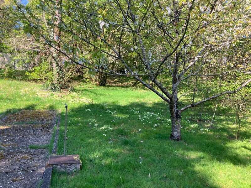 Maison à NOTRE-DAME-DE-SANILHAC