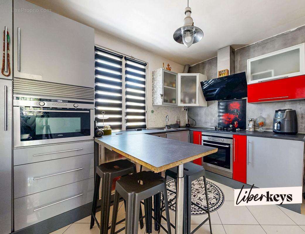 Maison familiale 172 m² – Habitable immédiatement – Jardin 757 m² – Claye-Souilly - Quartier Bois-Fleuri - photo 6