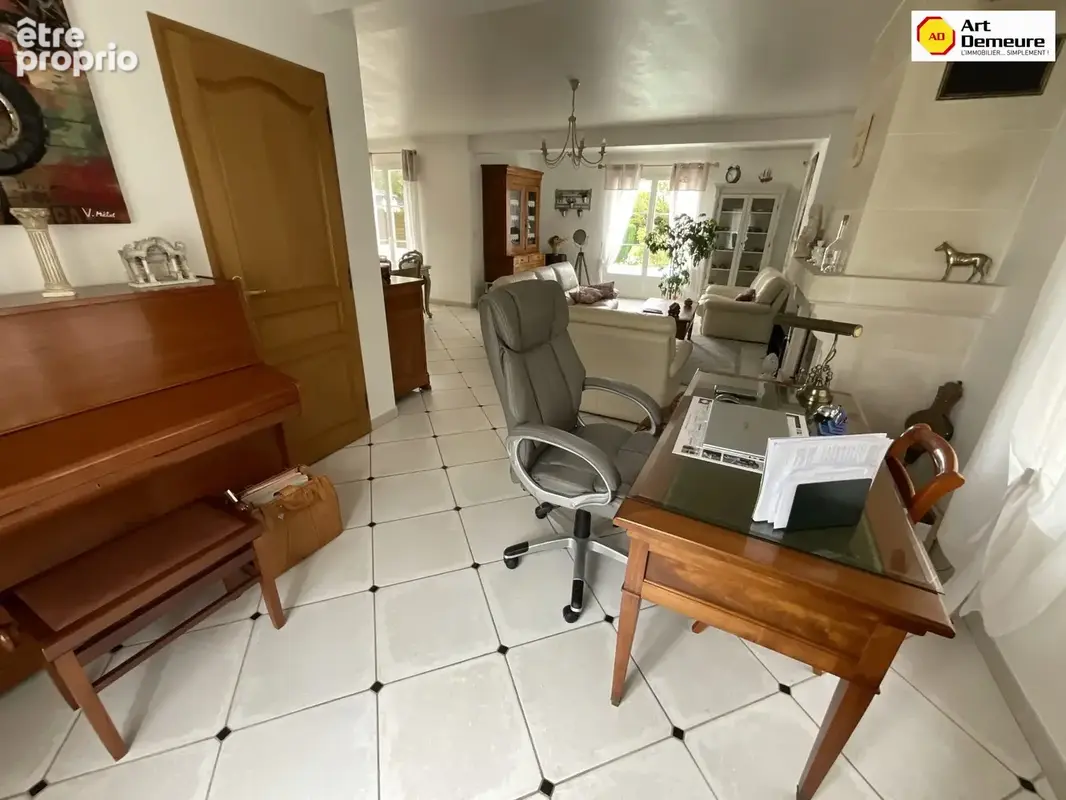 Maison 5 pièces 167 m² à vendre à Villiers-Adam (95840) - photo 4