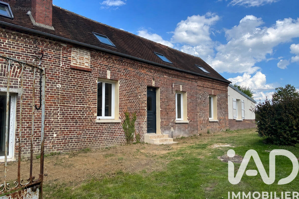 Photo 1 - Maison à AUNEUIL