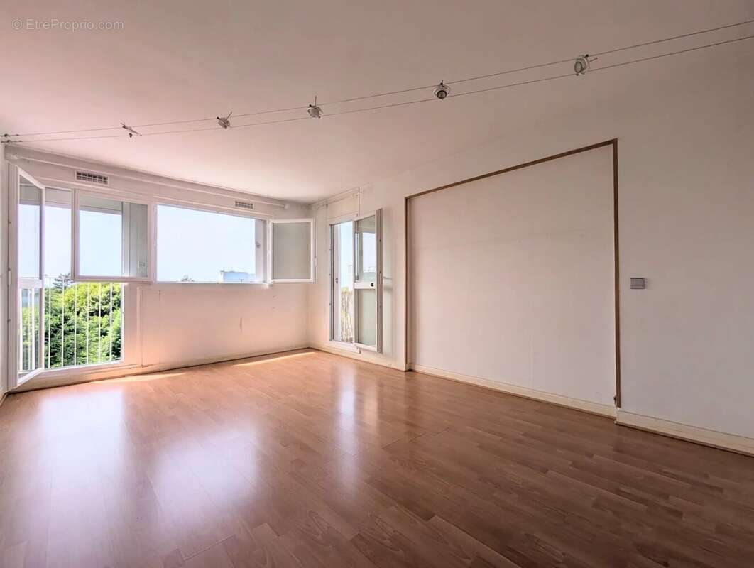 Appartement à PLAISIR