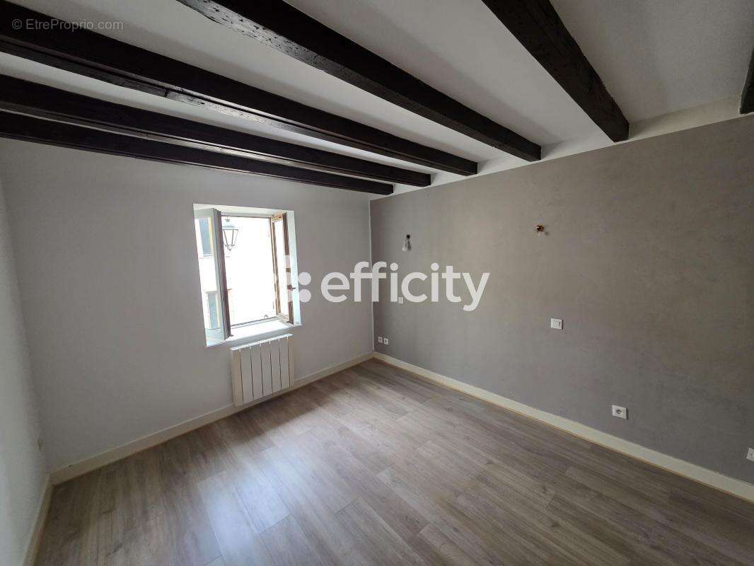 Appartement à LISSIEU