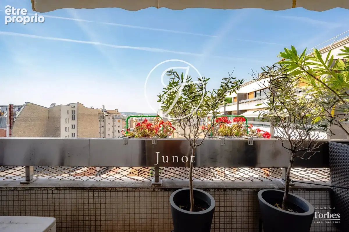 Paris 16e - PARENT DE ROSAN - Appartement  - 3 pièces - 85,04m² Carrez - 2 chambres - Dernier étage - Balcon 11,25 m² - Vue déga - photo 13