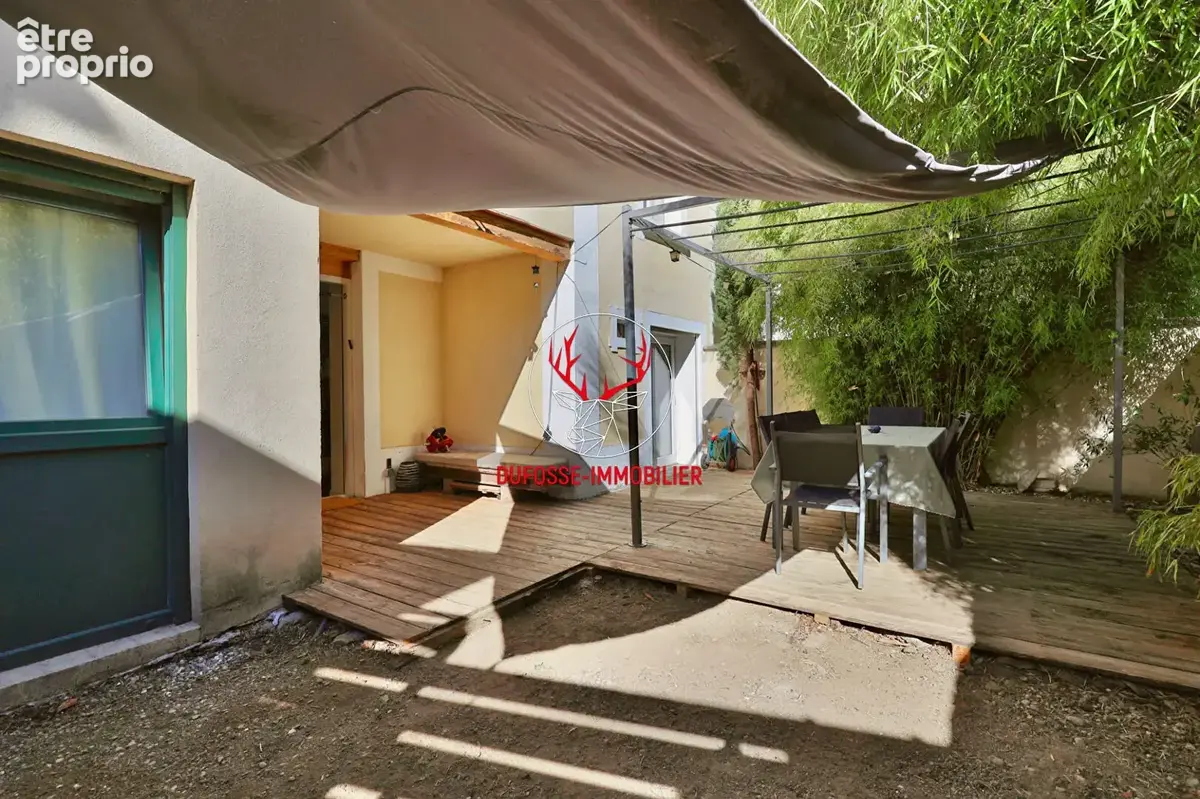 Écully hypercentre - maison de caractère de 113 m²  avec terrasse et jardin - photo 20