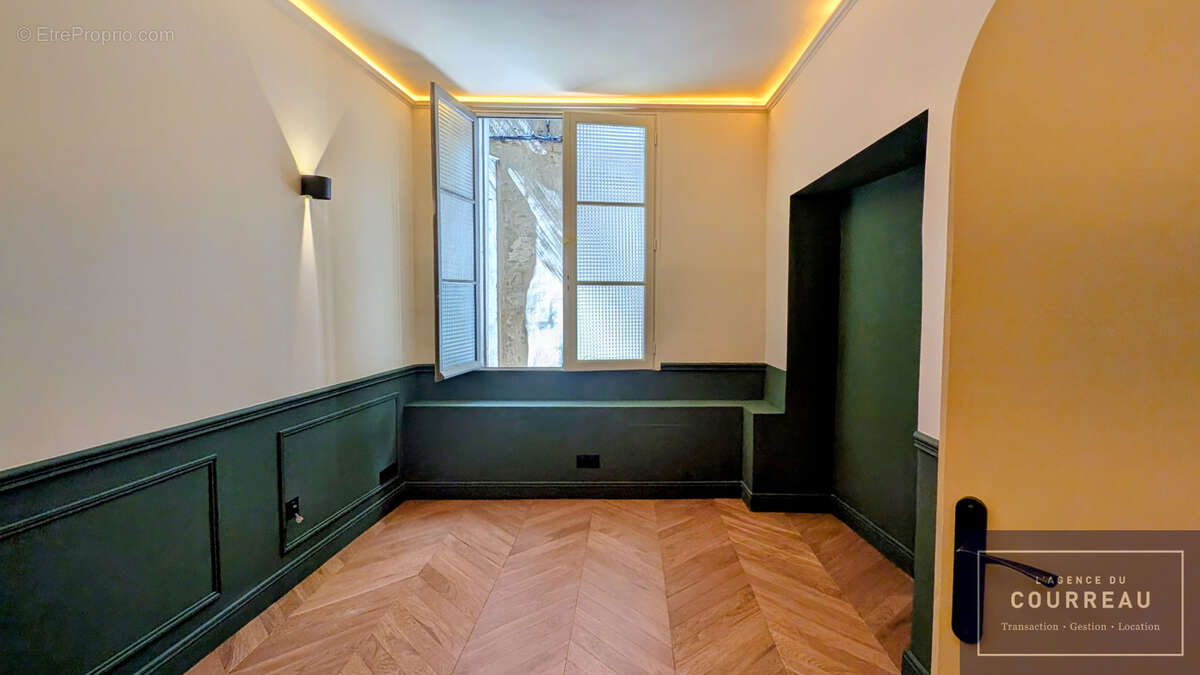 Place Jean Jaurès   Superbes bureaux de prestige avec ascenseur - photo 5