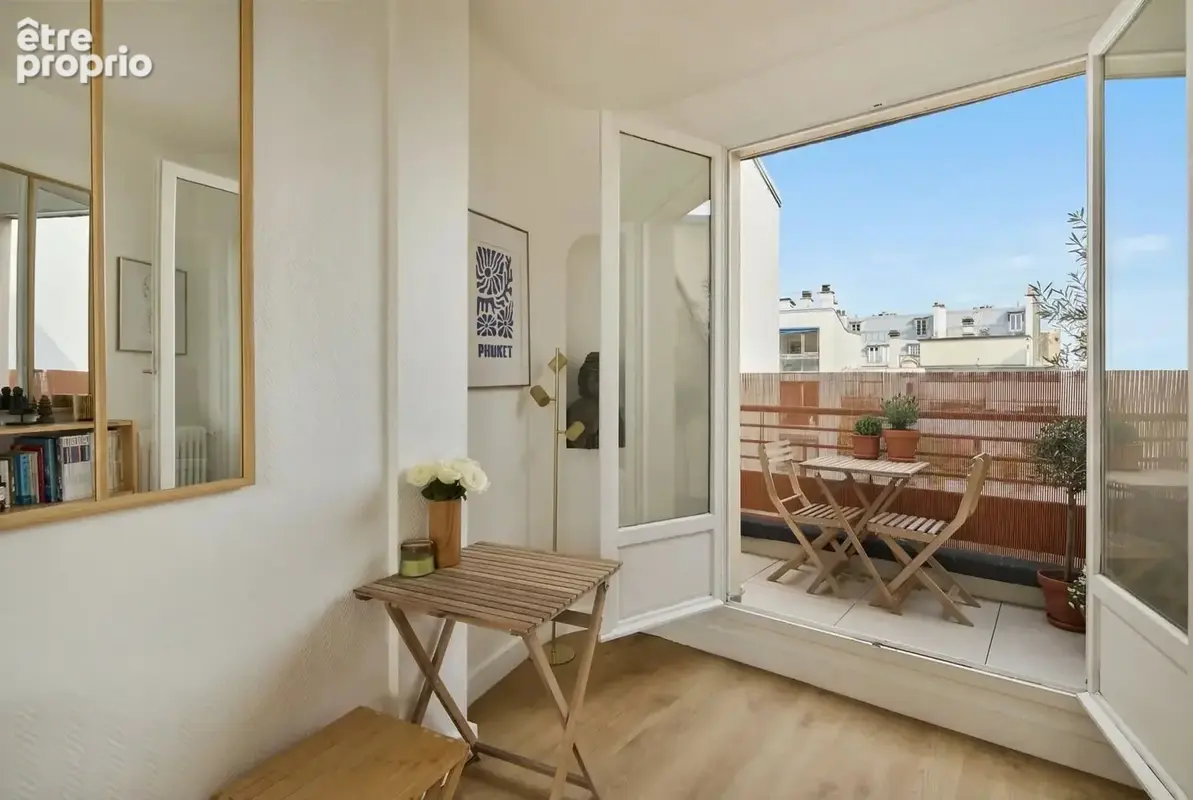 Luxembourg/Val-de-Grâce : un studio baigné de soleil ouvrant sur 2 terrasses - photo 6