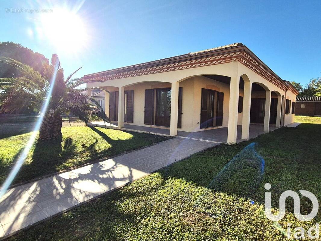 Photo 1 - Maison à CUBZAC-LES-PONTS