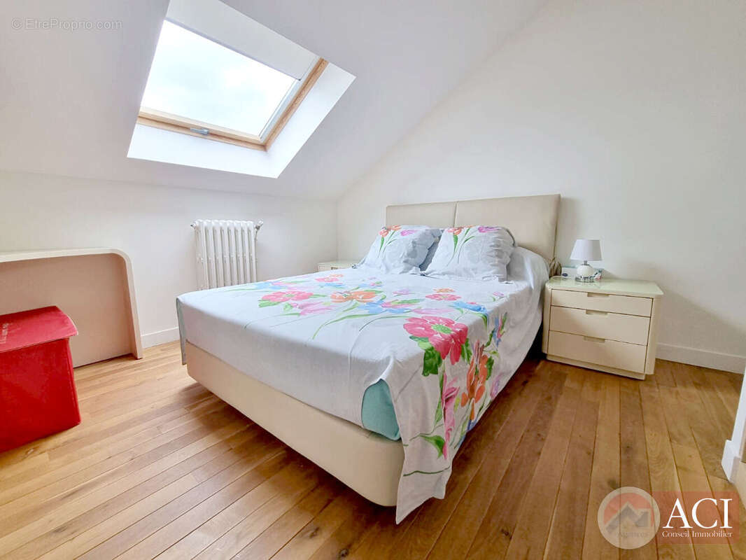 Maison à DEUIL-LA-BARRE