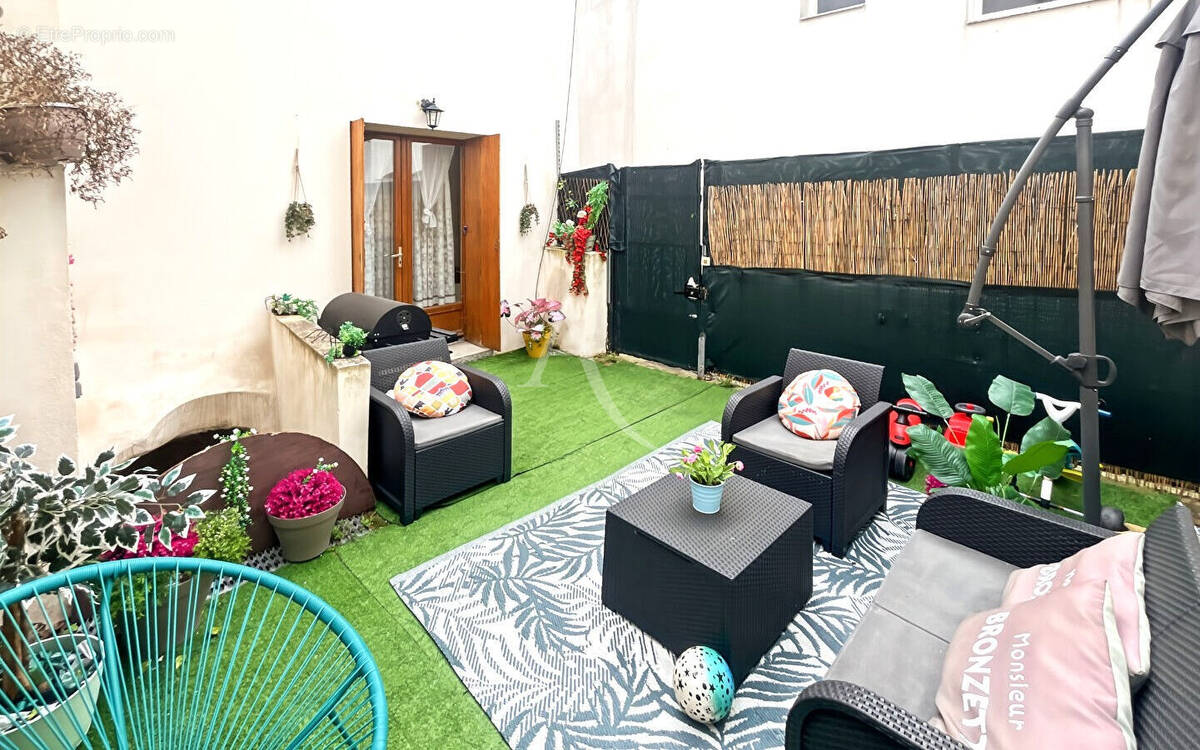 Maison à MANTES-LA-VILLE