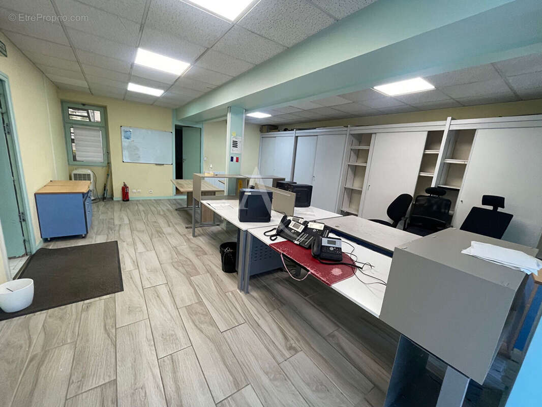 Commerce à ROCHEFORT