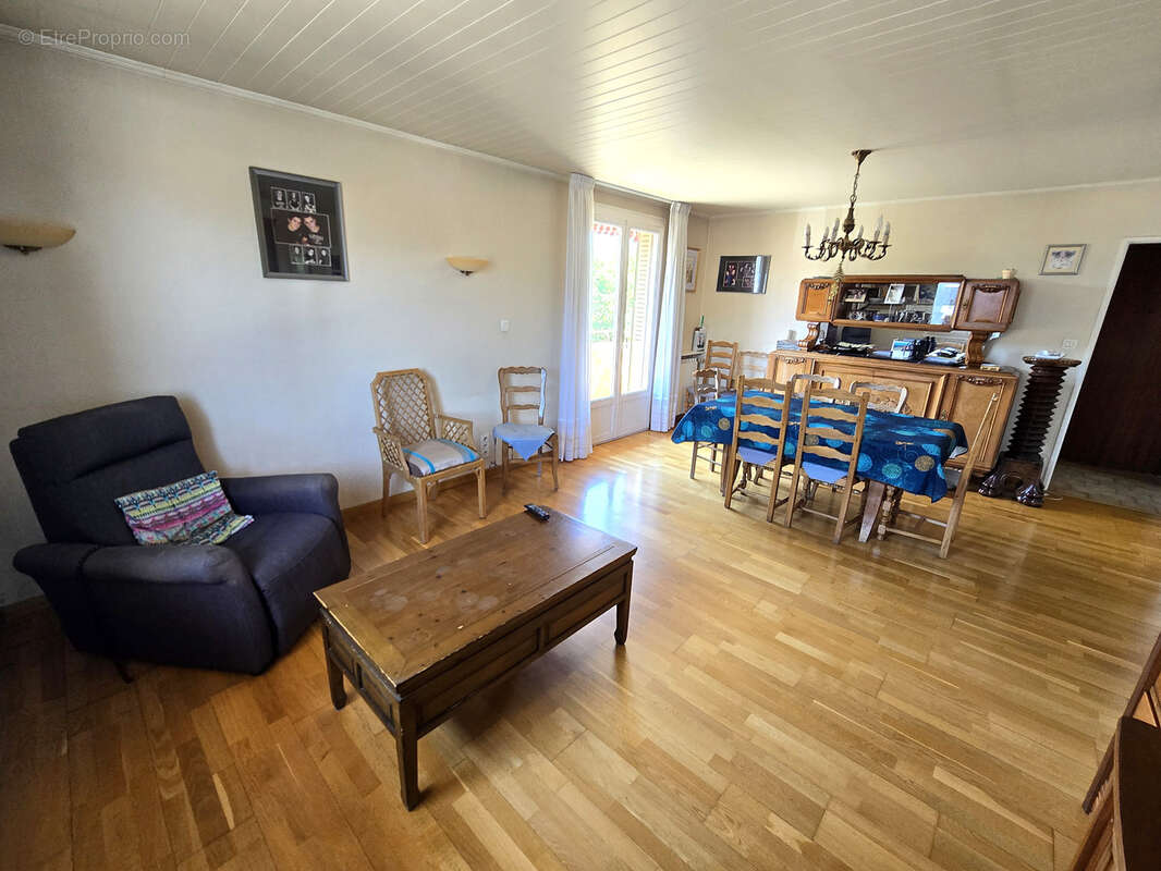 Appartement T3/4 rénovation énergétique incluse - photo 2