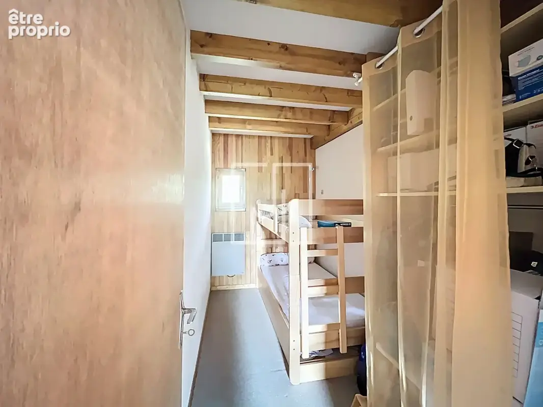 A vendre : Chalet 4 pièces avec terrasse, jardin et garage sur les hauteurs de Barcelonnette - photo 12