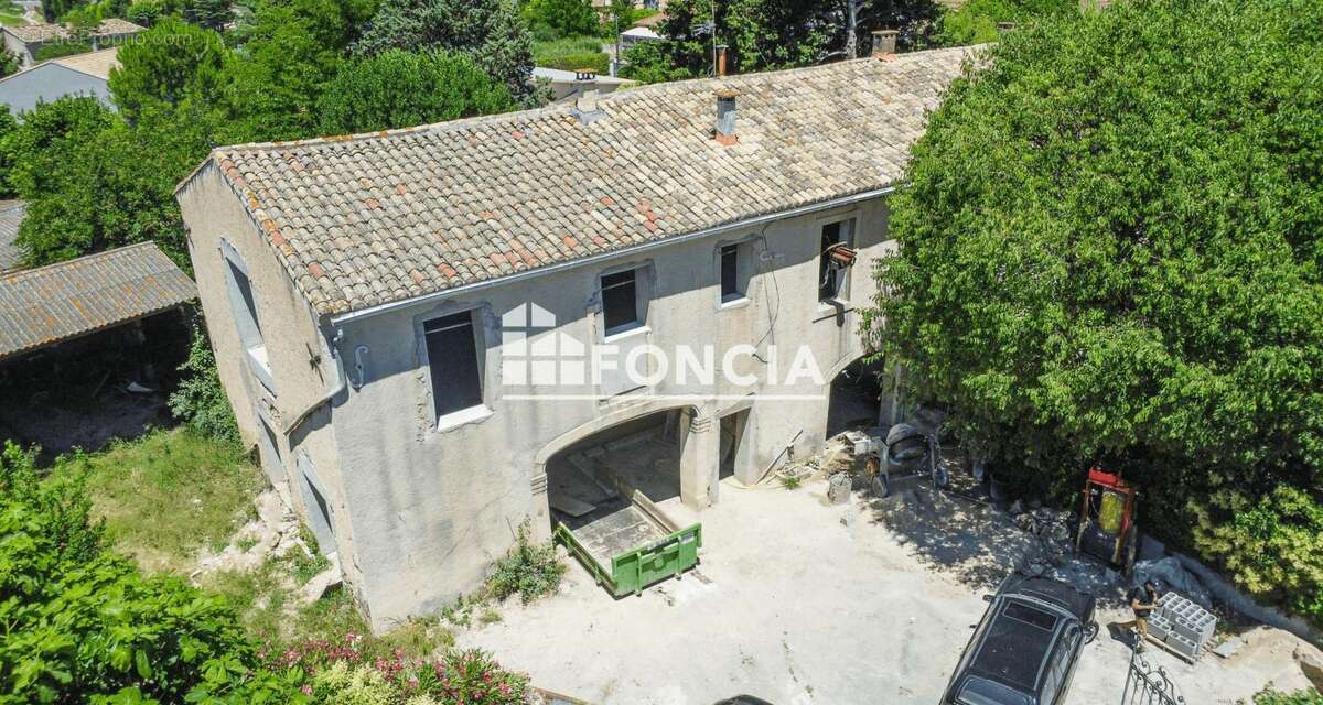 Boissières – plateau t3 à aménager au 1er étage avec stationnement - photo 3