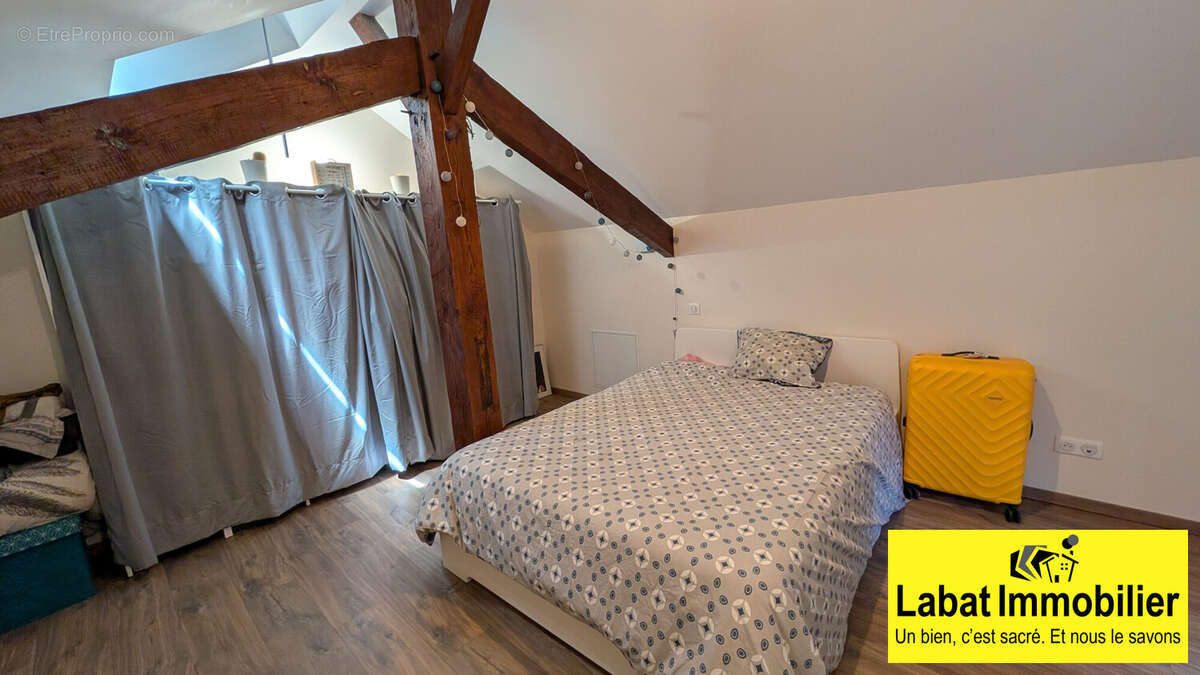 Maison 107 m² à Boucau  - photo 6