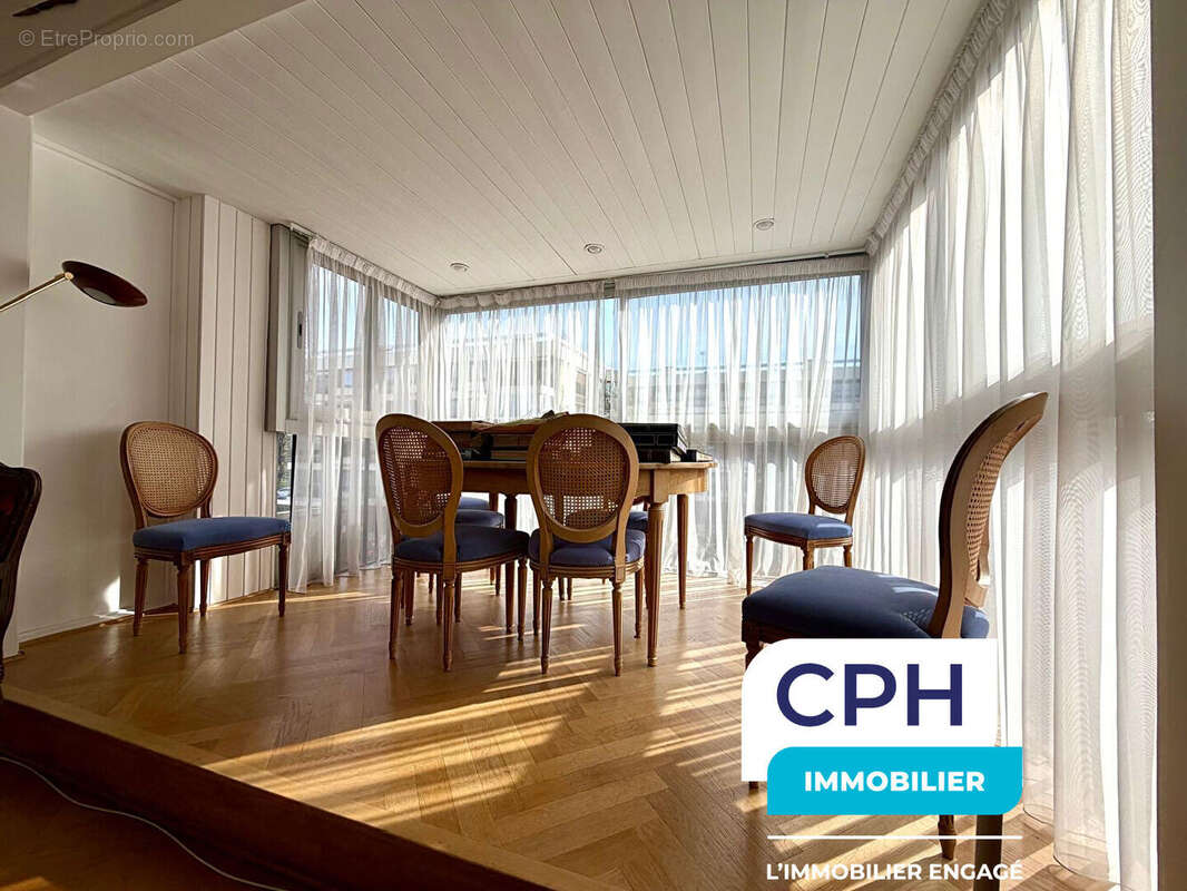 Appartement à LE CHESNAY