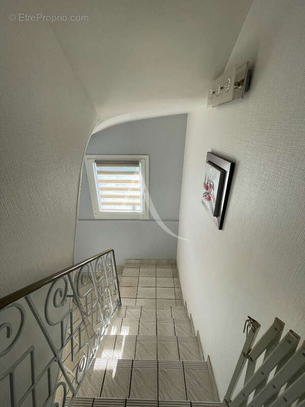 Maison  6 pièce(s) 141 m2 - photo 6