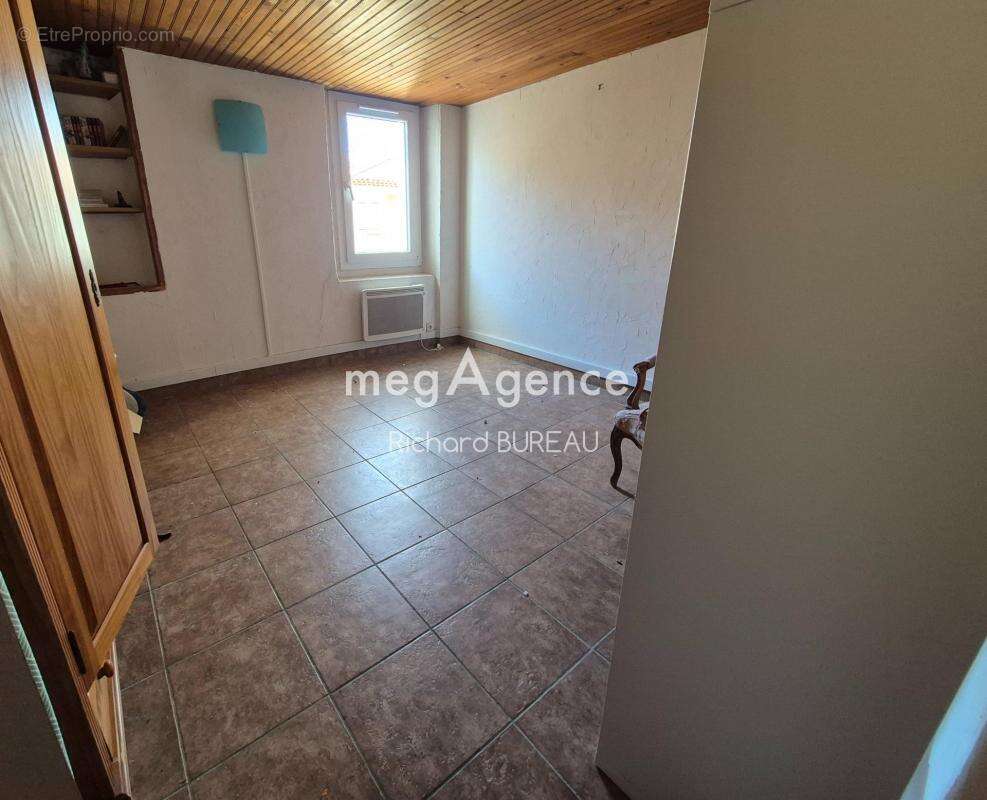 Appartement à LE LUC