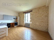 Appartement à LES MAGNILS-REIGNIERS