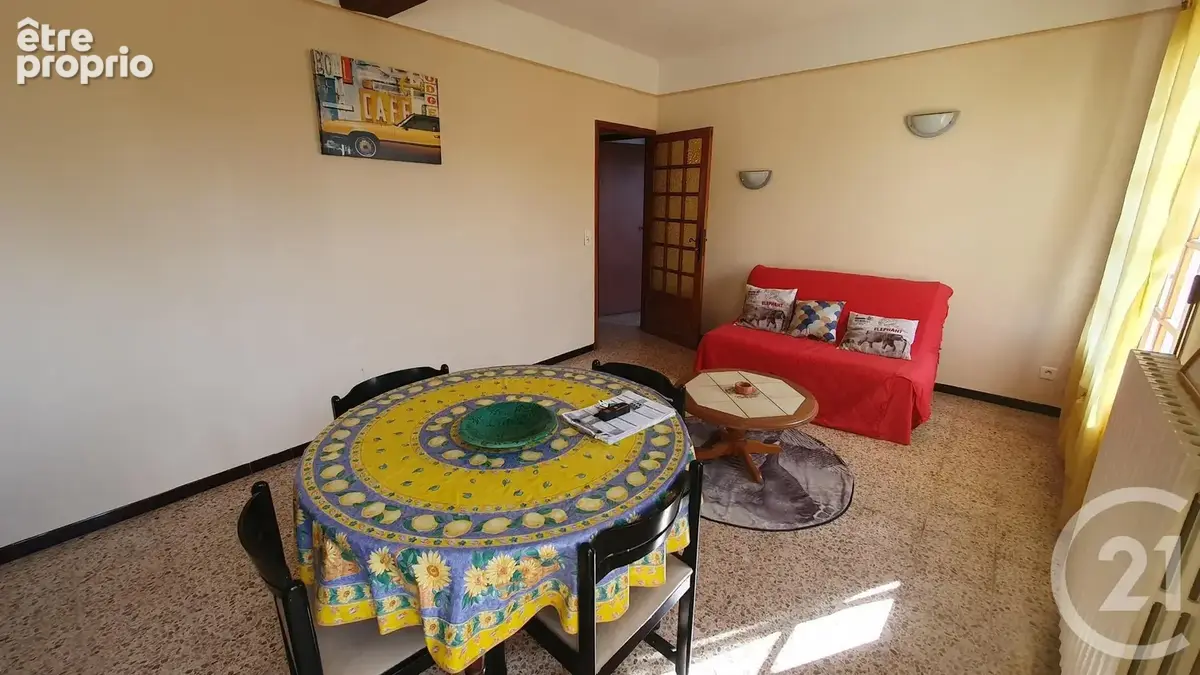Maison 11 pièces 210 m² à vendre à Roquemaure (30150) - photo 10