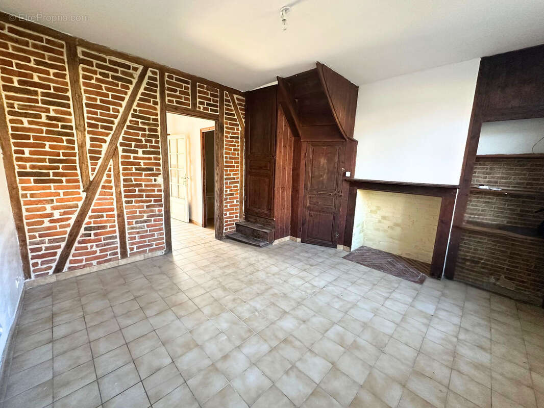 Maison à FLIXECOURT