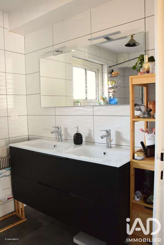 Maison 173 m² à Saint-Jory  - photo 9