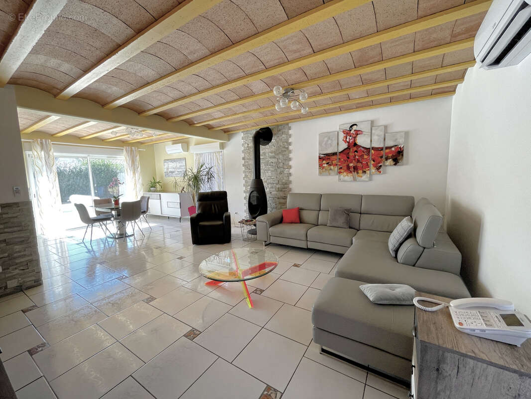 Maison à SAINT-CYPRIEN