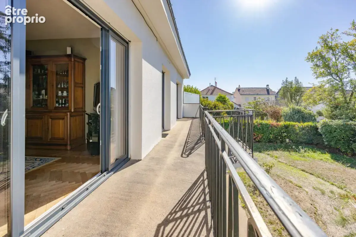 Maison familiale avec jardin - photo 3