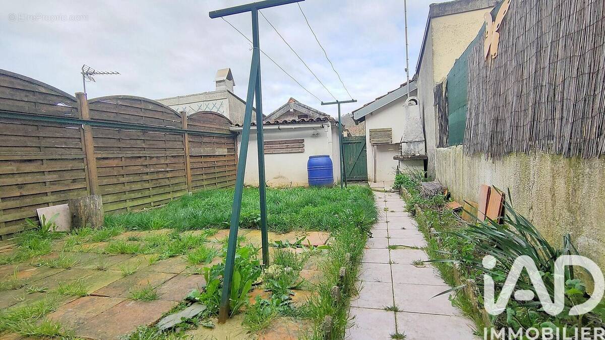 Photo 1 - Maison à LABASTIDE-ROUAIROUX