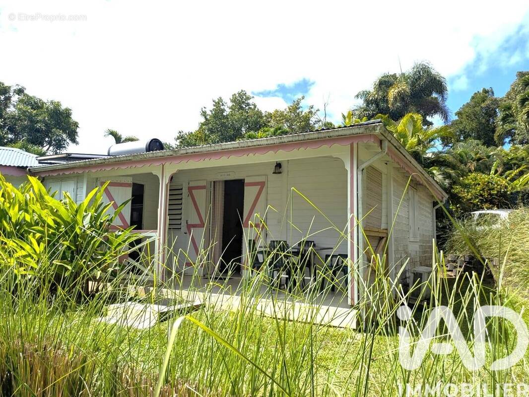 Photo 1 - Maison à PETIT-BOURG