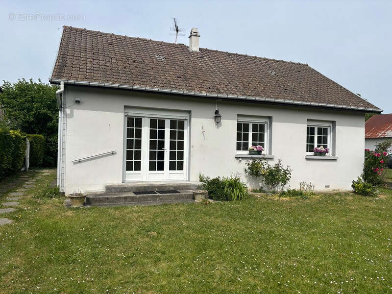 Maison à VAL-DE-LA-HAYE