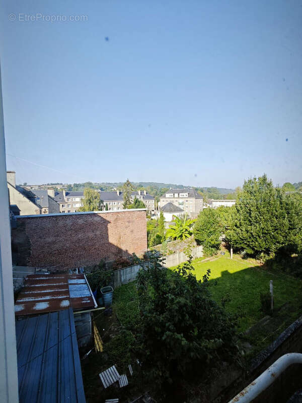 Maison à PONT-D&#039;OUILLY