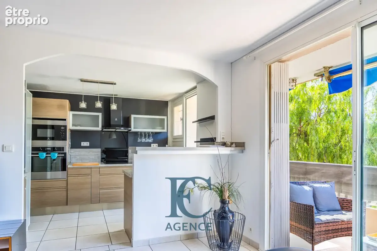 Appartement T3 de 70 m2 près de la plage - photo 2