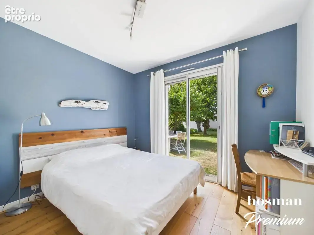 RARE Portes de la Rochelle – Propriété d’architecte avec piscine sur plus de 1 750 m² - photo 9