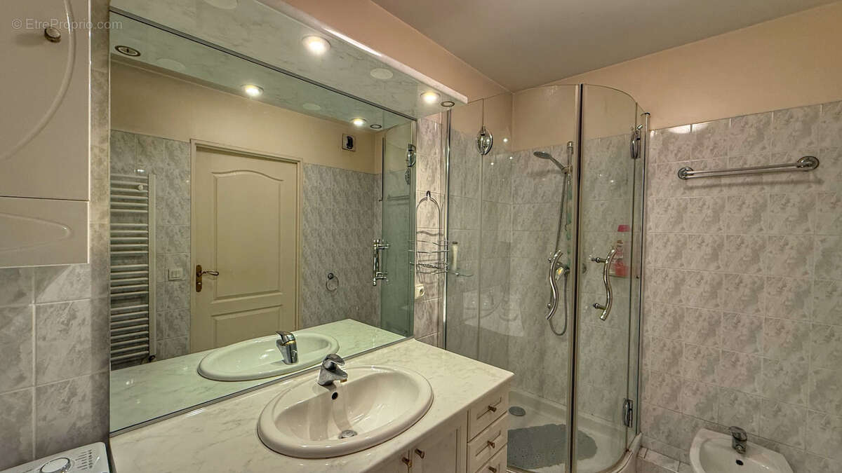 Appartement à VOIRON