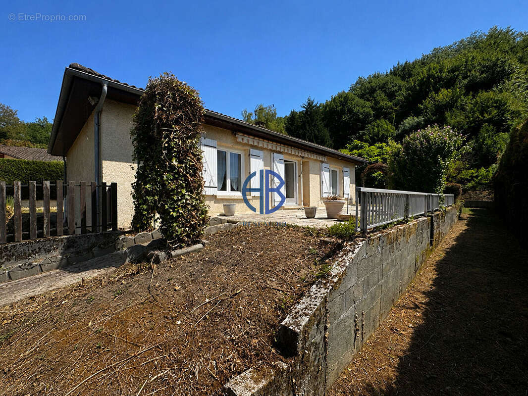 Maison à BOURGOIN-JALLIEU