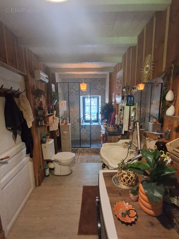 Maison de charme restaurée avec hébergements et restaurant 20 places - photo 17