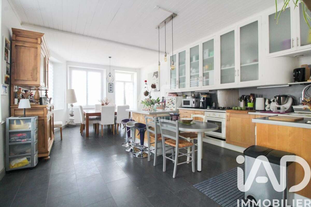Photo 2 - Maison à BELMONT-SUR-RANCE